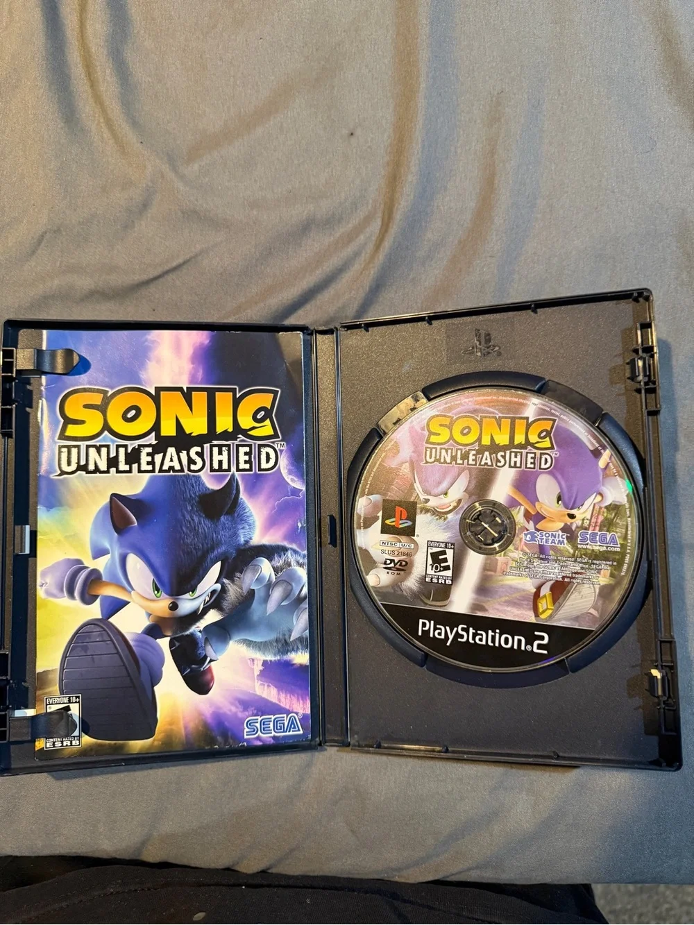 Sony PlayStation 2 Sonic Unleashed (Blue, Yellow, Purple)